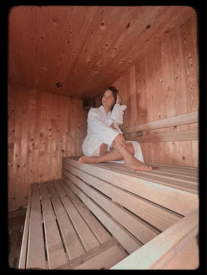 Fonix Wellness *** 1 A Epulet Bed and Breakfast Hévíz Eksteriør billede